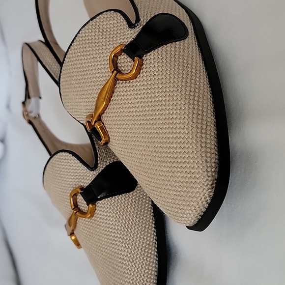 Slingback flat sandals, never worn. - Picture 6 of 6